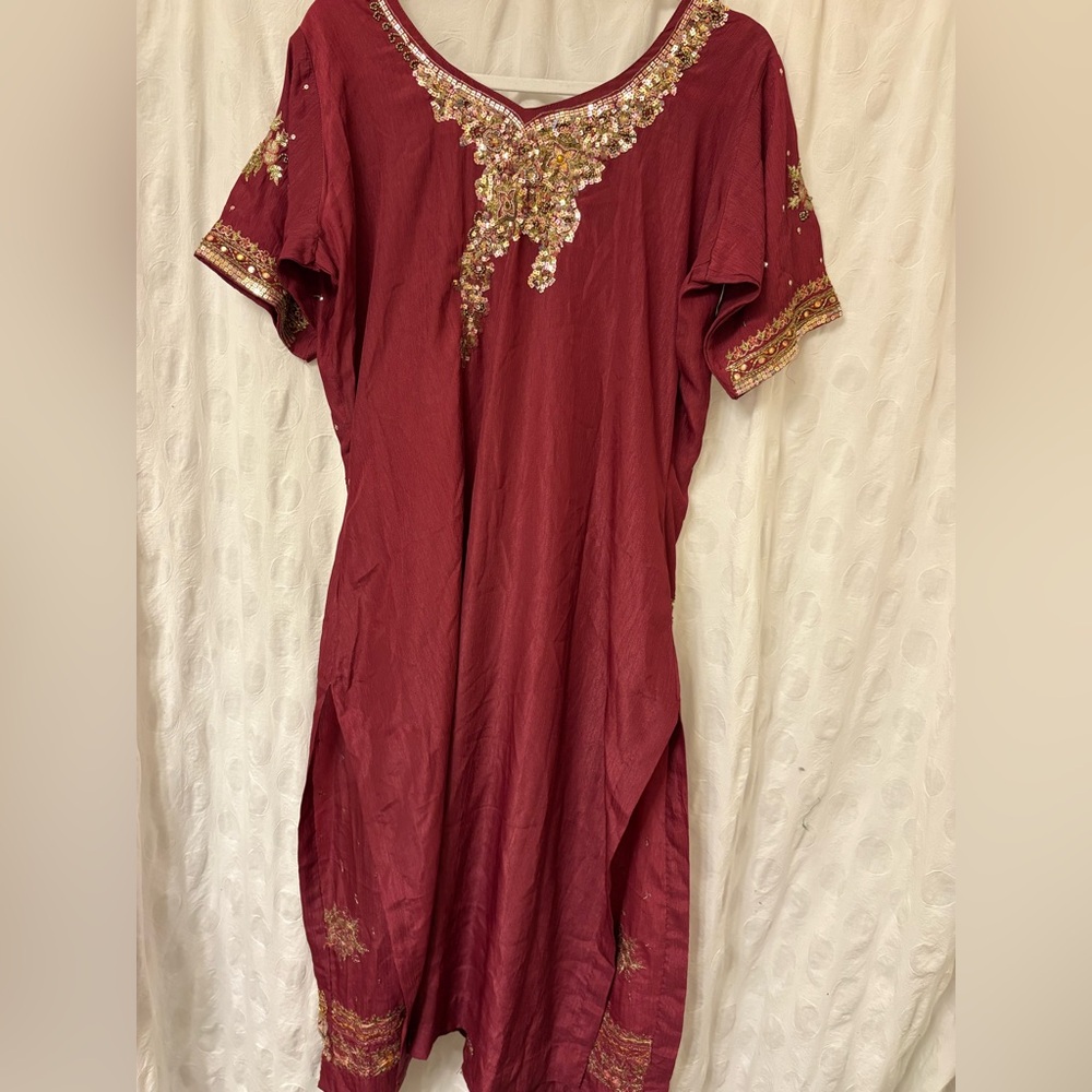 Gorgeous choli top/tunic. Size large.
